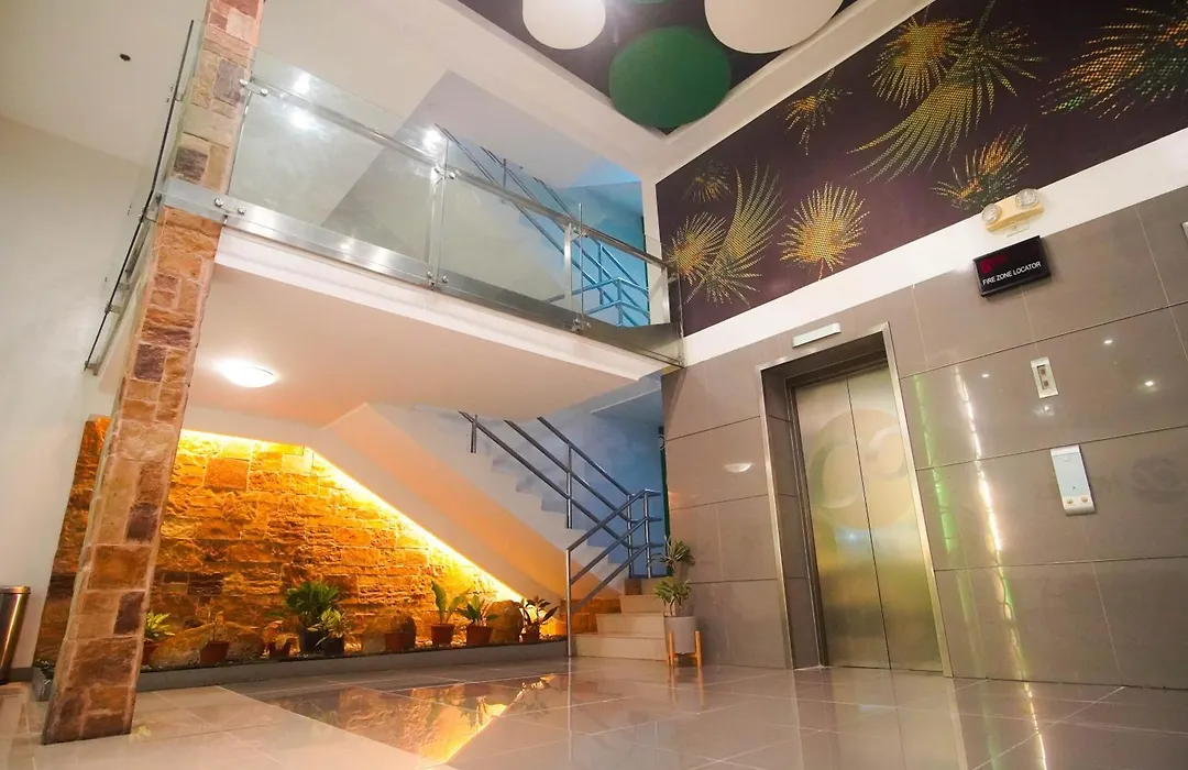 Go Hotels Iloilo-1