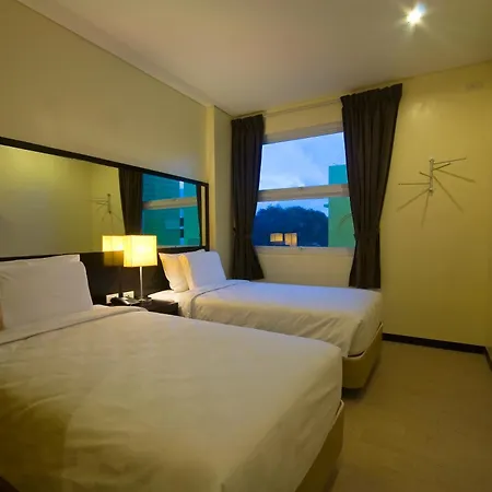 Go Hotels Iloilo-3